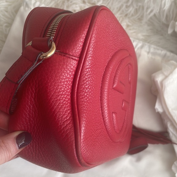 Gucci Red Soho Crossbody Bag - Picture 11 of 17